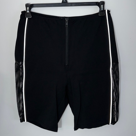 2pc Dollskill poster girl set reflective mesh inset biker shorts top - Picture 2 of 9